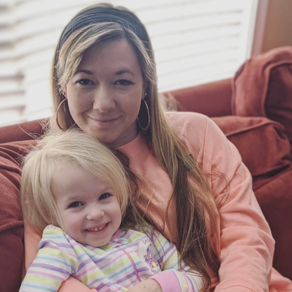 Meet your Posher, Kristin - Picture 5 of 8